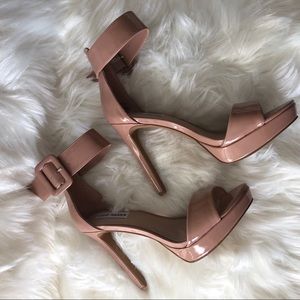 Steve Madden Circuit Sandal